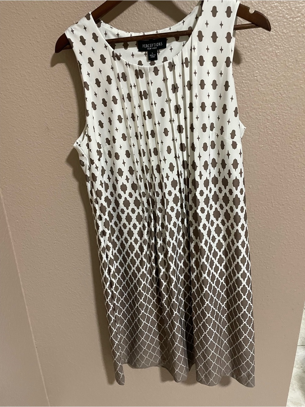 Perceptions White and Brown Sleeveless Patterned Midi Dress